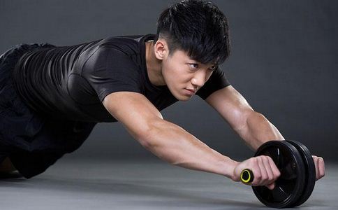 男人健身有什么技巧 男人健身的技巧有哪些 男人怎么健身